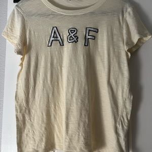 Abercrombie & Fitch Tee Large